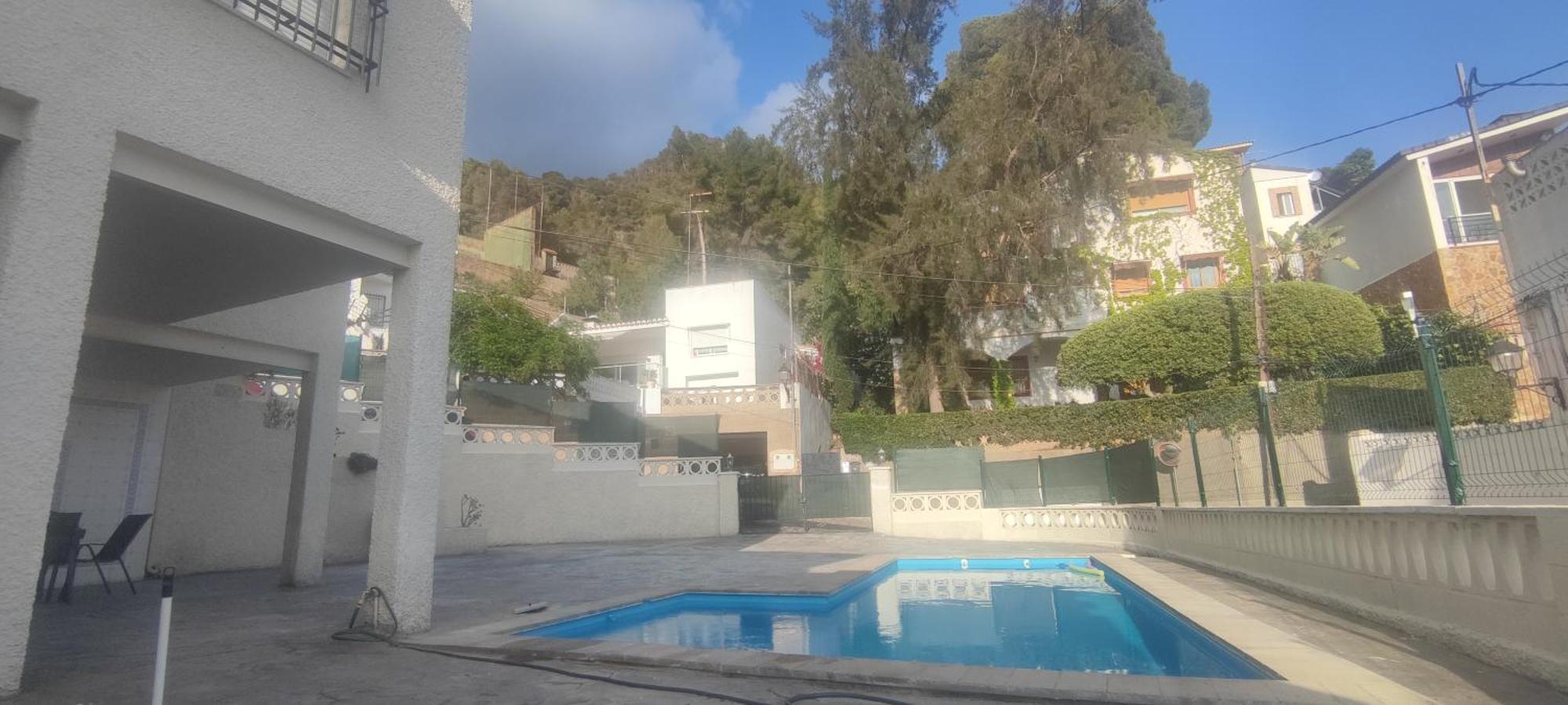House & Pool Dom wakacyjny *
